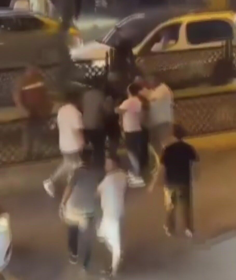 Şırnak'ta taşlı sopalı kavga: 3'ü polis 6 yaralı!