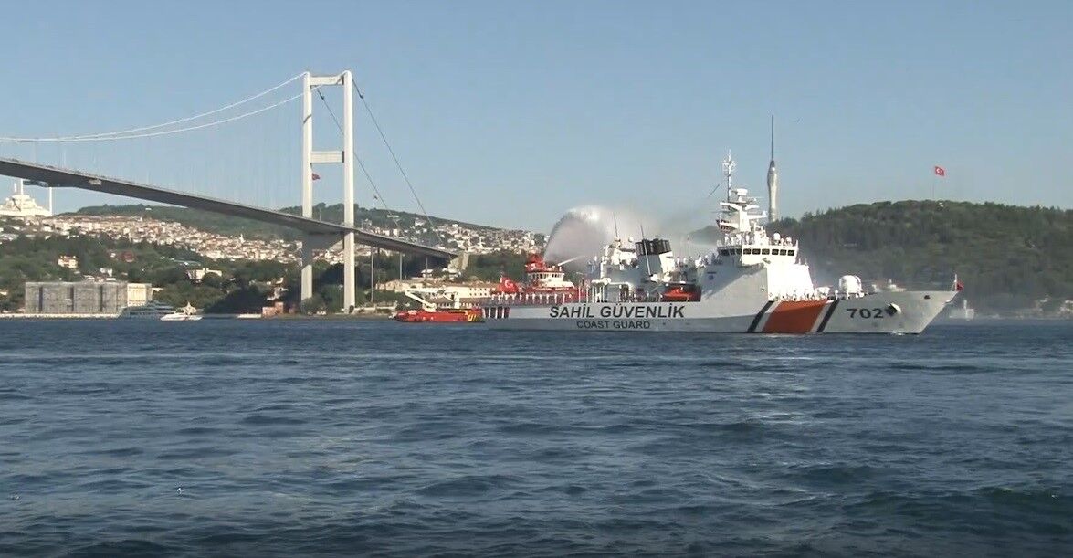A W747494 01