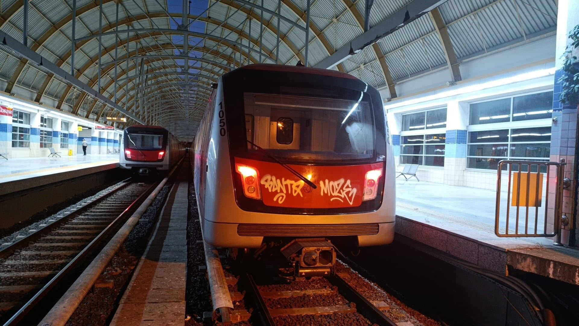 A W753818 02