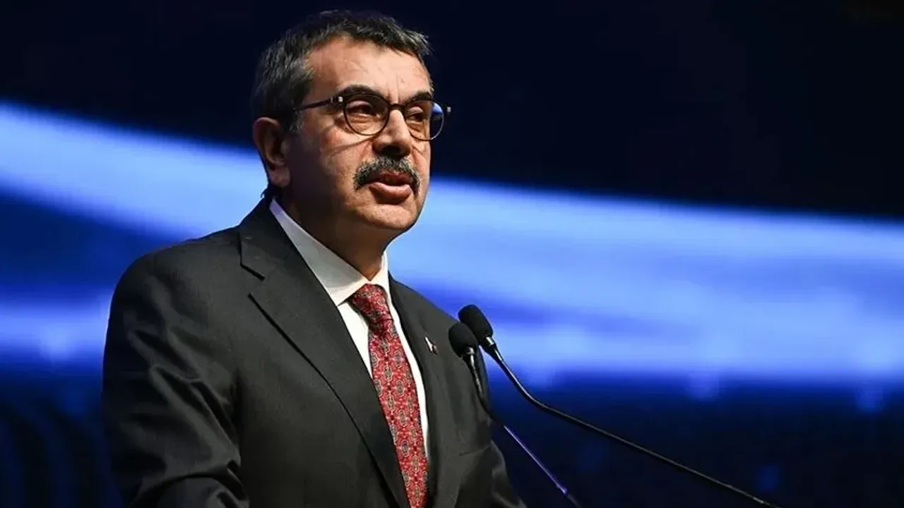 Bakan Tekin-7