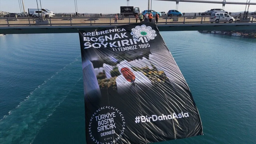 Boğaz Pankart Srebrenitsa2