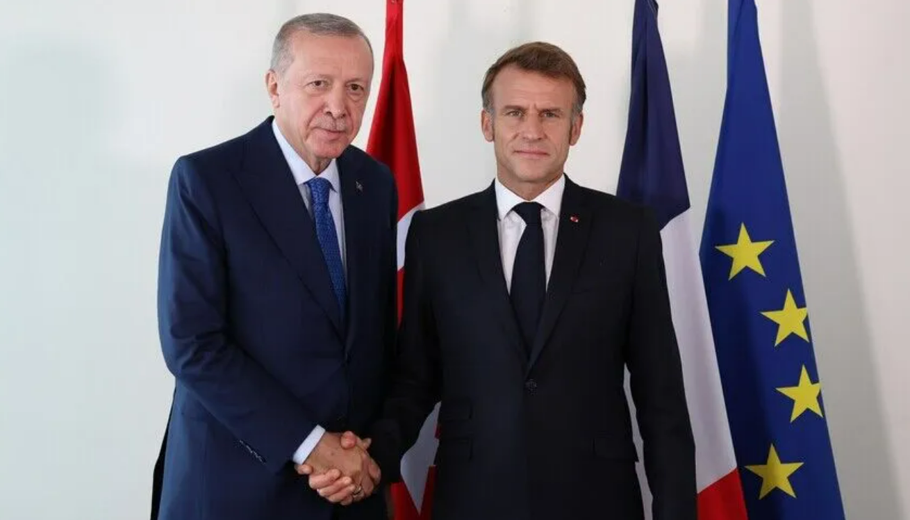 Cumhurbaşkanı Erdoğan, Macron ile görüştü: COP32 daveti ve BM için reform vurgusu