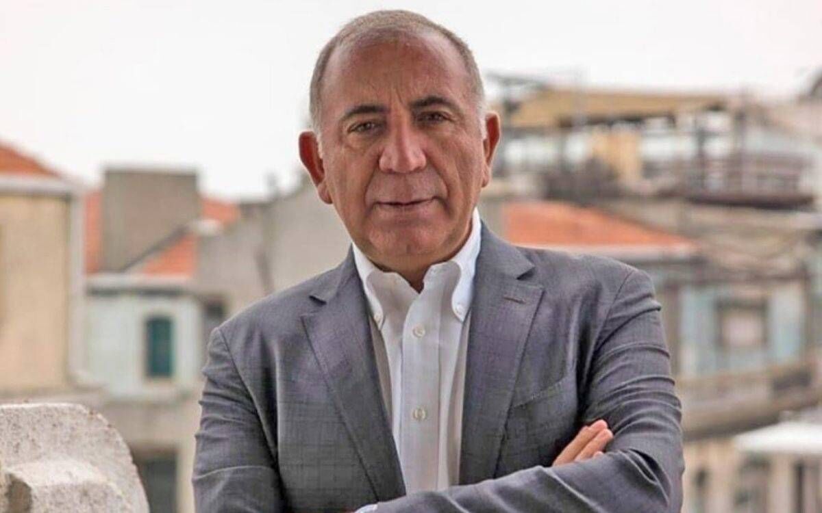 Gursel Tekin Kimdir 1