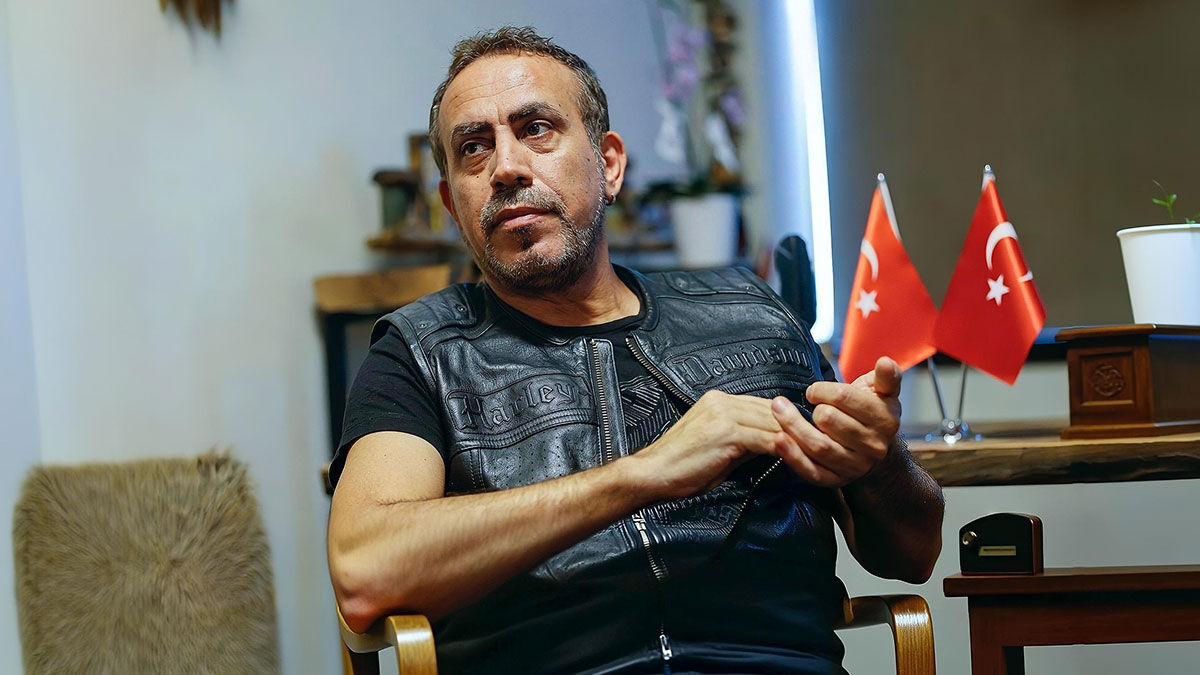 Haluk Levent 12