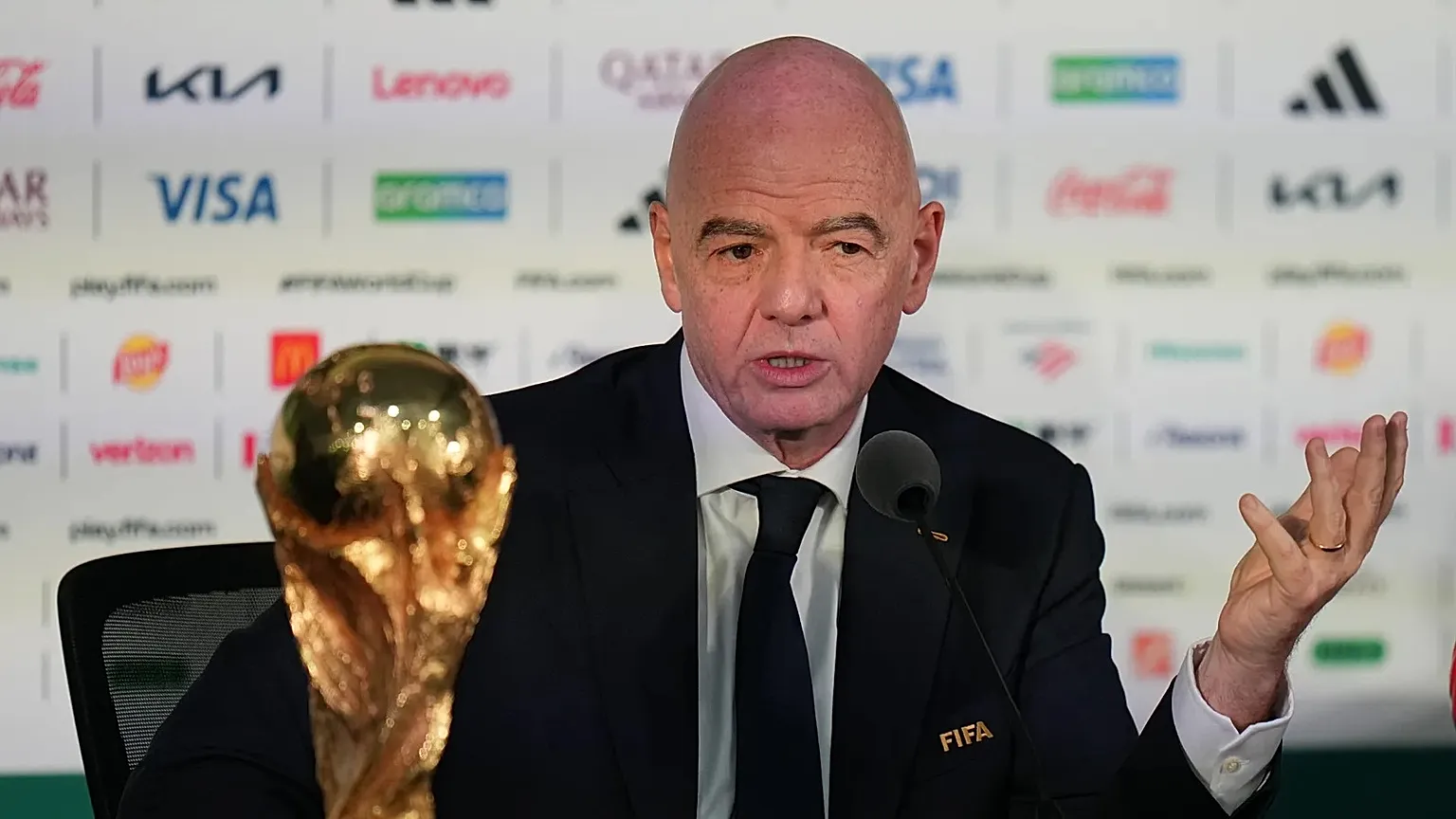 Infantino-3