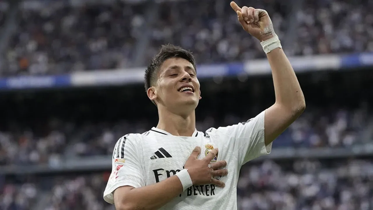 Ispanya Arda Guleri Konusuyor Real Madridi Krizden Cikardi 1764086 20260117204040