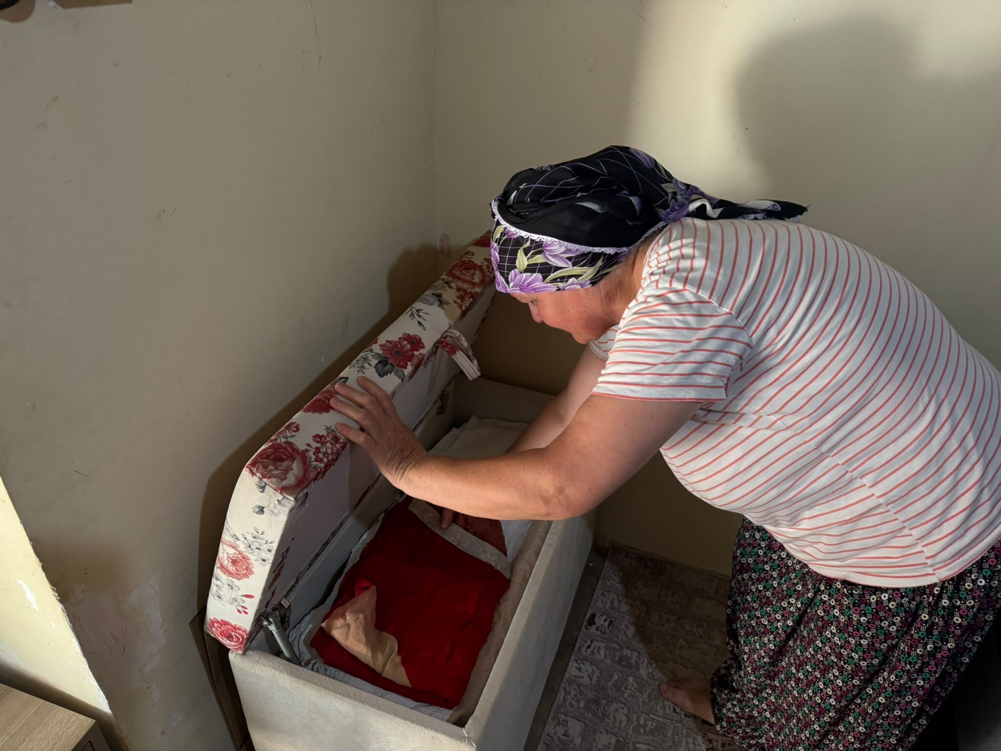 Kktc Türk Bayrağı Saklıyor
