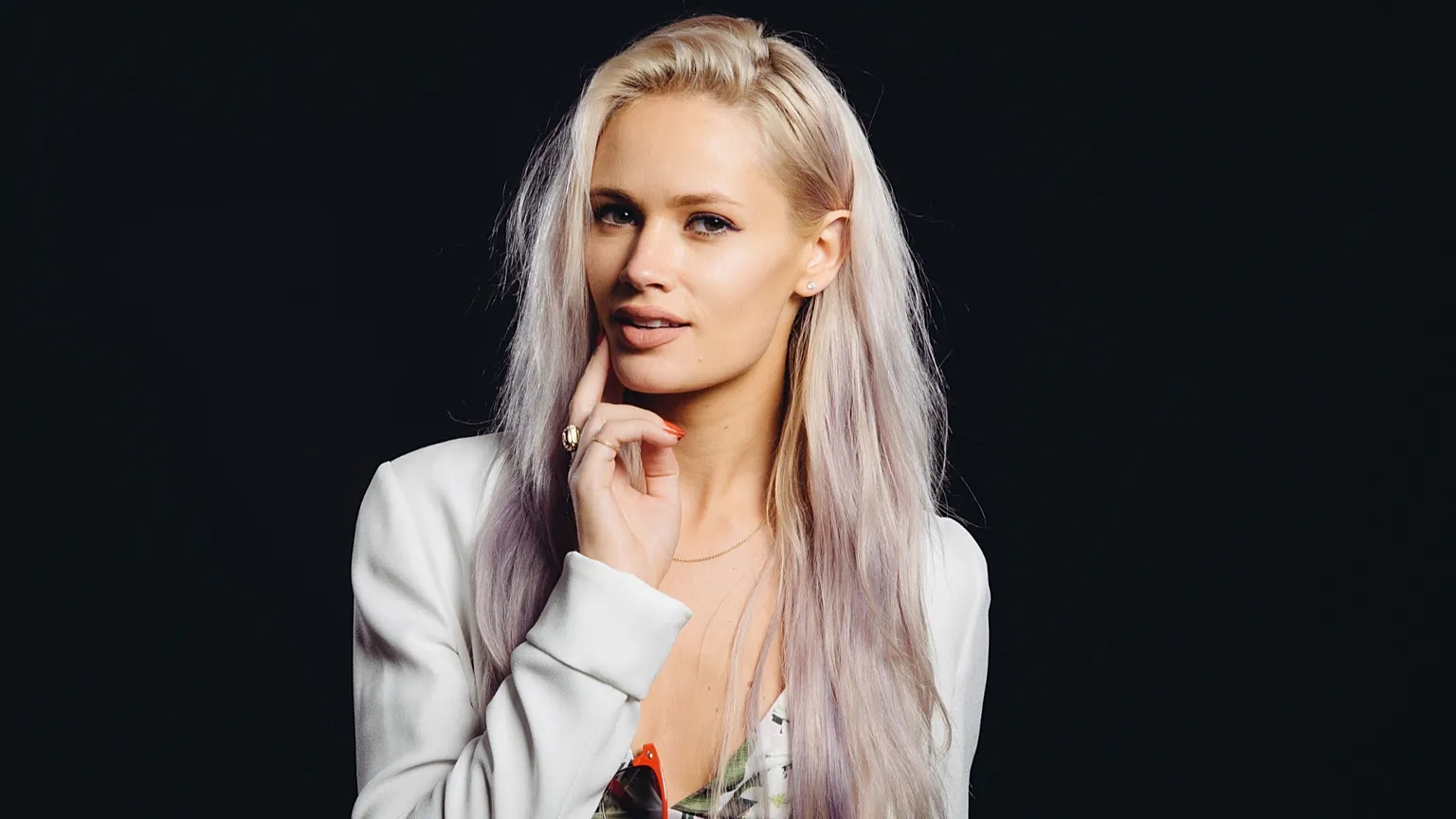 Lauren Bennett Neden Oldu 3 1
