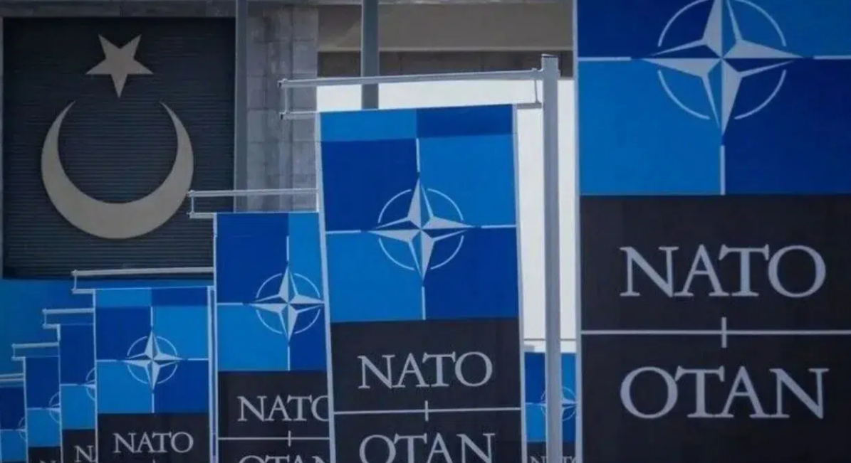 Nato Zirvesi Için Özel 5 Lira Basıldı! Hatıra Para Tedavüle Giriyor