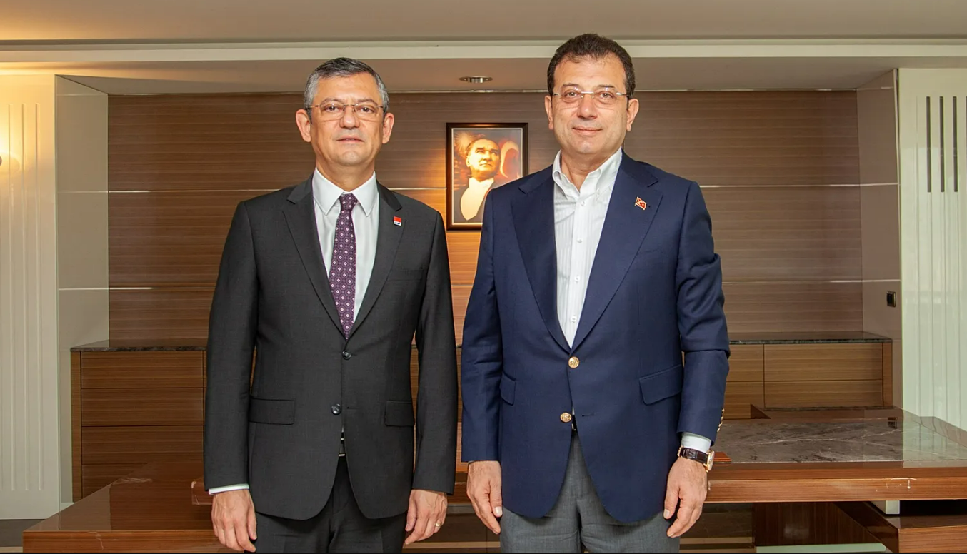 Özgür Özel'den Silivri'ye Kritik Ziyaret! İmamoğlu Ile 6 Saatlik Görüşme
