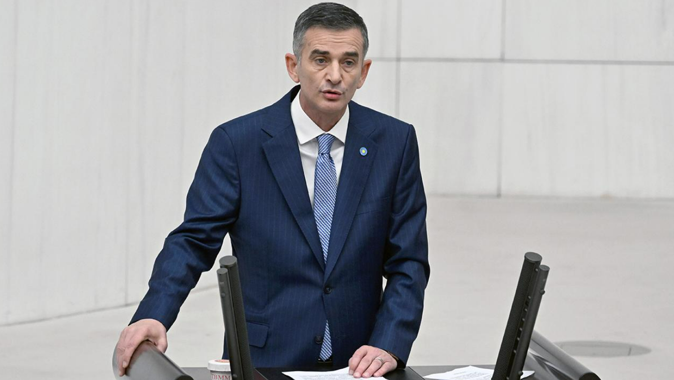 Ümit Dikbayır Ak Parti Iddiası