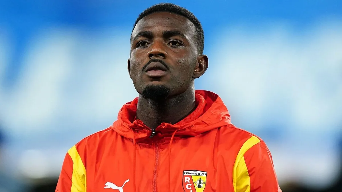 Şimdilik Salis Abdul Samed transferinde Galatasaray'ın ilgisi var, ancak anlaşma yok görüntüsü öne çıkıyor.