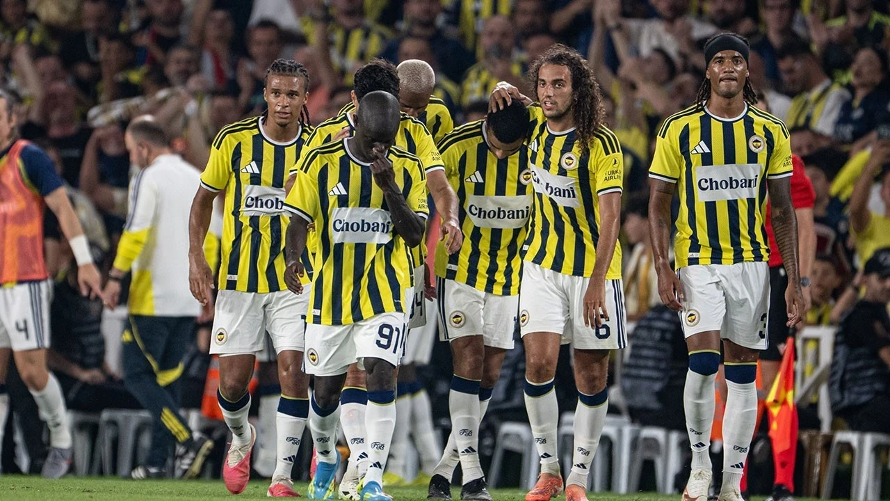 Ab4143C4 Fenerbahce Lyon Mac Kadrosu Ve Muhtemel 11Ler