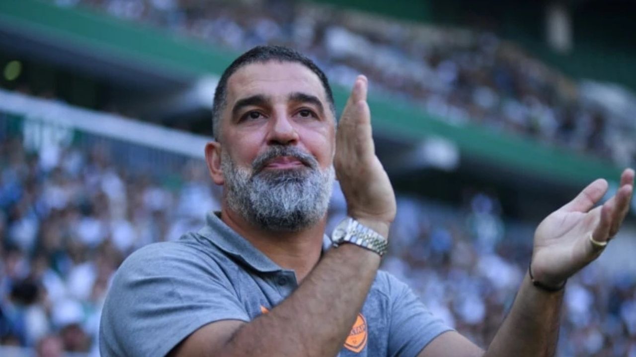Arda Turan'dan sığınak açıklaması! Dehşet gecesini anlattı