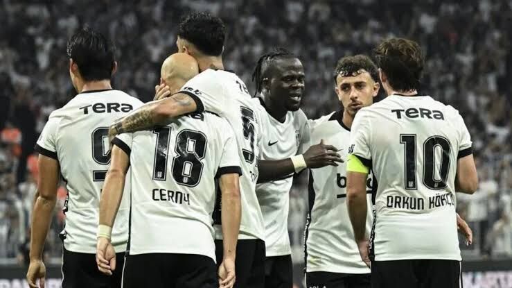 Beşiktaş-26