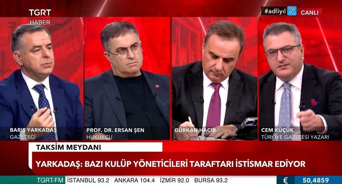 Cem Küçük-8