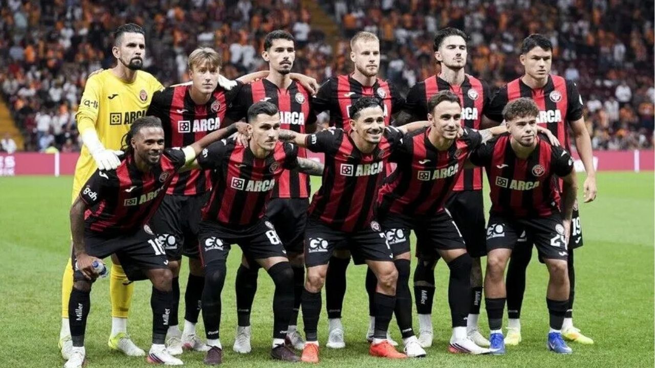 Arca Çorum FK Süper Lig'deki ilk iç saha maçına seyircisiz çıkıyor