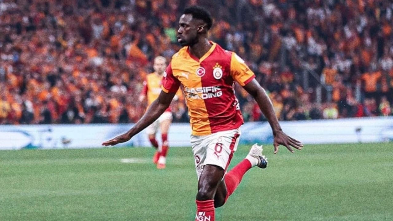 Galatasaray'da Davinson Sanchez depremi! Ayrılığa izin istedi