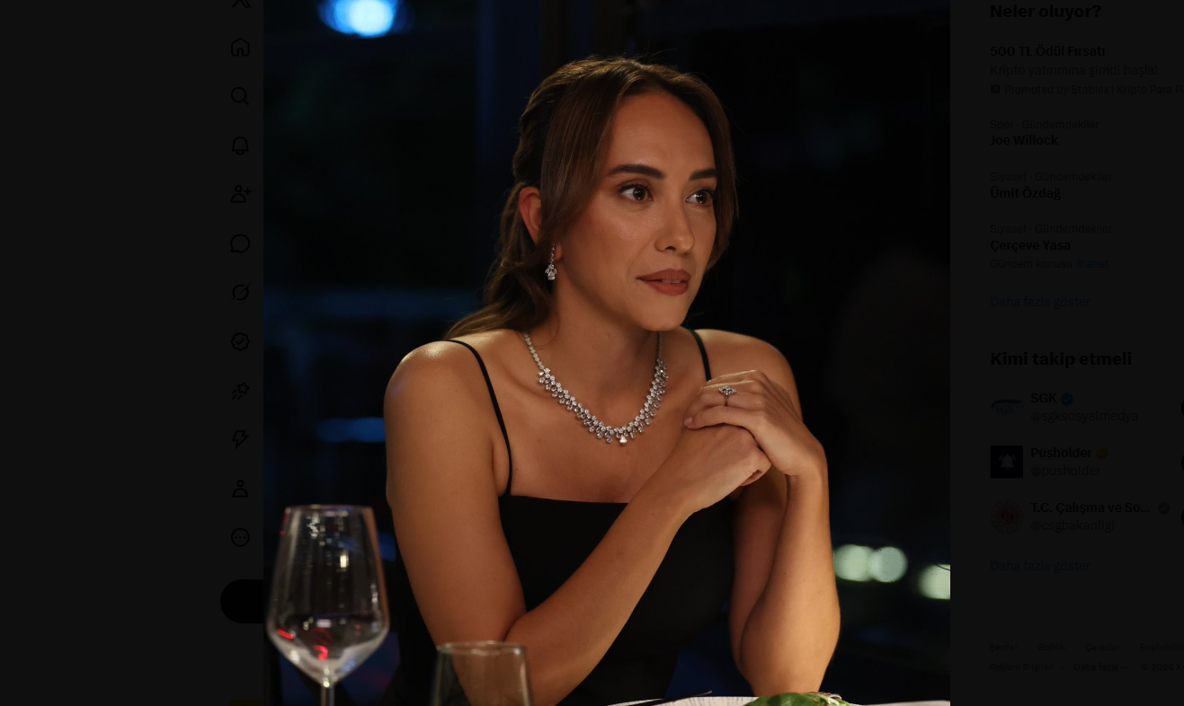 Ünlü oyuncu Duygu Sarışın, evlilik yolunda! Sevgilisine Sicilya’da ‘evet’ dedi!