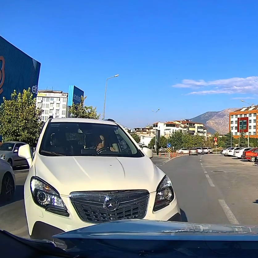 Ekran Görüntüsü 2026 08 12 225031