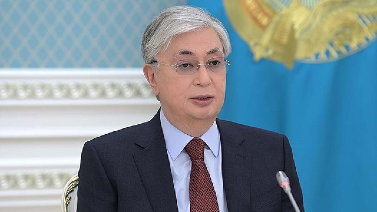 Kasim Comert Tokayev Aa 1833653