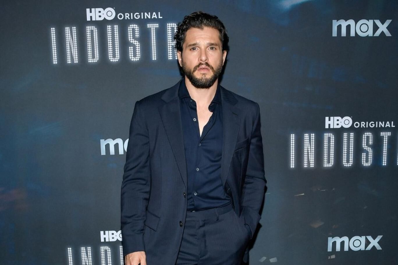 Kitharington-1