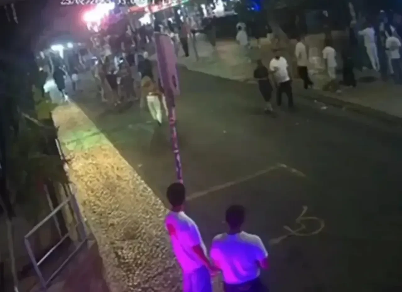 Portekizde Arac Kalabaligin Arasina Daldi Cok Sayida Yarali Var 3355417 202608251326 1