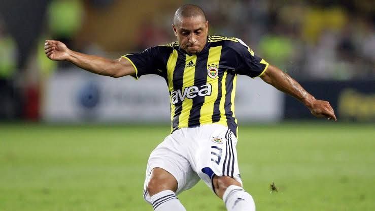 Roberto Carlos Musluman Mi Oldu Roberto Carlos Islami Secti Mi Kelime I Sehadet Getirdi Mi1