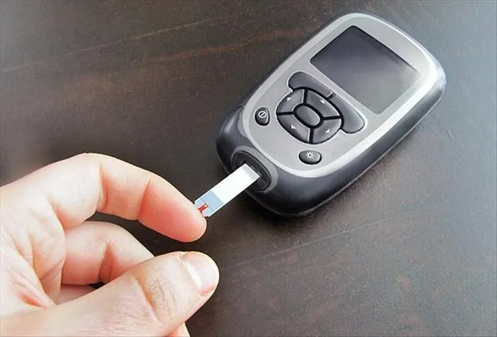 Thumbs B C Dea13B6Fafde992Cb1B7203D17F66A6B