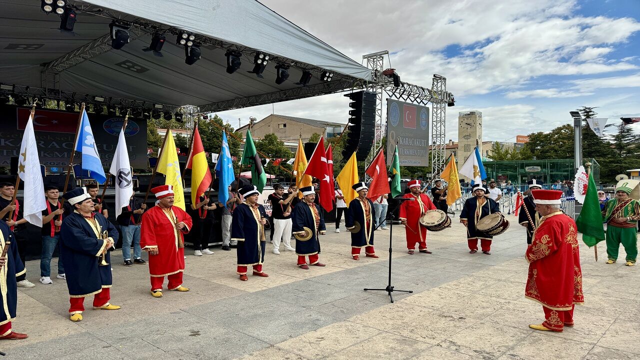 Türk Dünyası 1