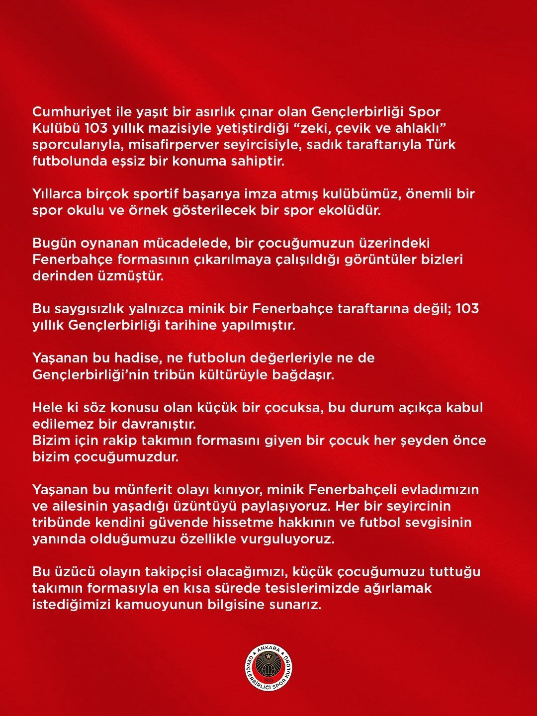Turkiye Bu Olayi Konusuyor Fenerbahce Formasi Zorla Cikarilan Cocuk Lyon Macina Davet 1809535 202608161242 20260816124206 3