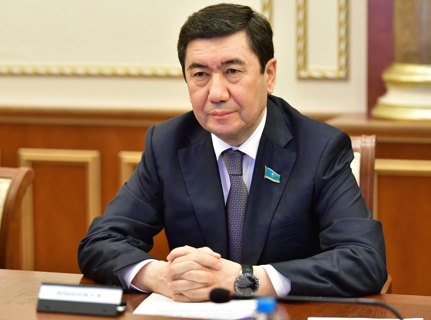 Yerlan Koshanov1