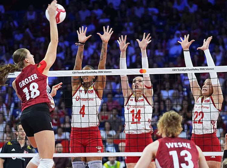 0X0 Canli Turkiye Almanya Voleybol Maci Filenin Sultanlari Yari Final Icin Parkede 1788455411623