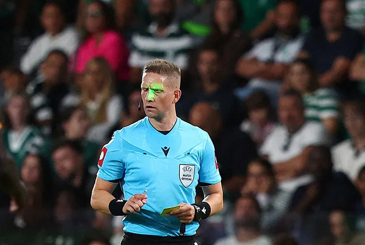 0X0 Sporting Galatasaray Macinda Skandal Penalti Karari Okan Buruk Cilgina Dondu 1788985726014