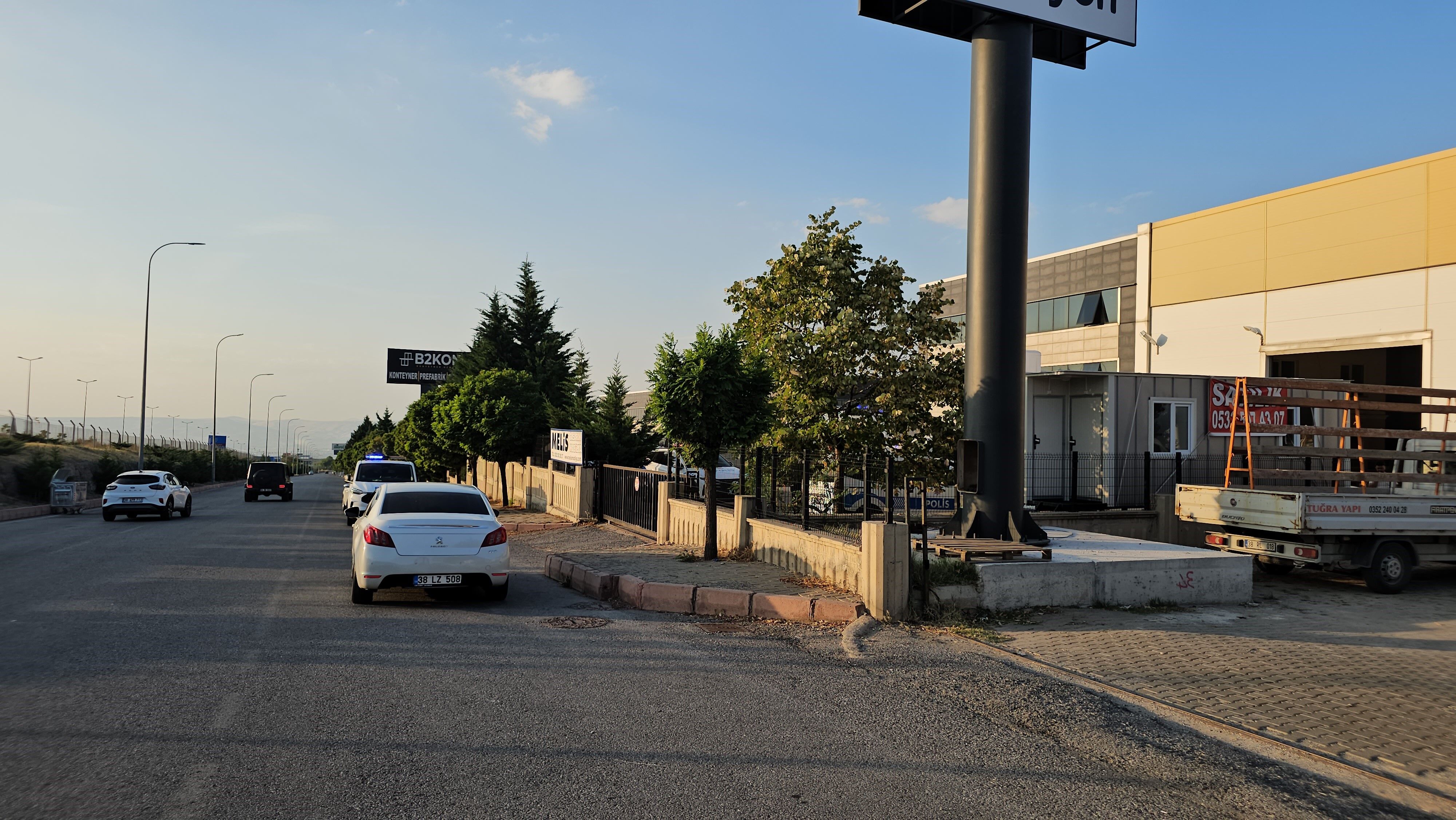 A W789260 02