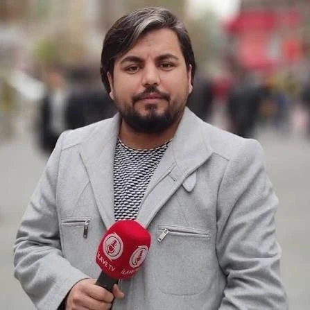 Arif Kocabıyık Kimdir
