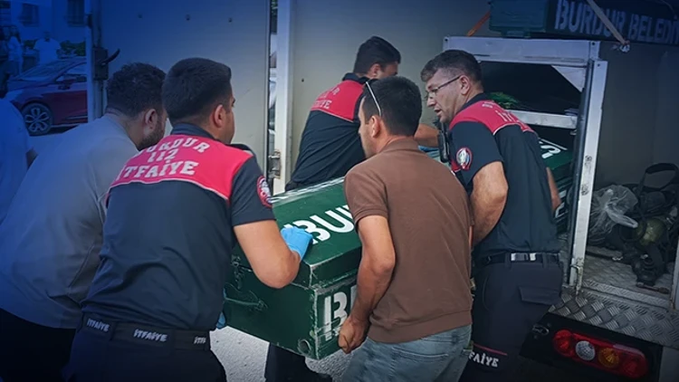 Boya yaparken fenalaşan 55 yaşındaki usta hayatını kaybetti!