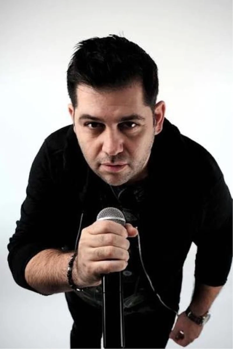 Bülent Ersoy'un Emzirdiği O Bebek Bakın Kim Çıktıııııı