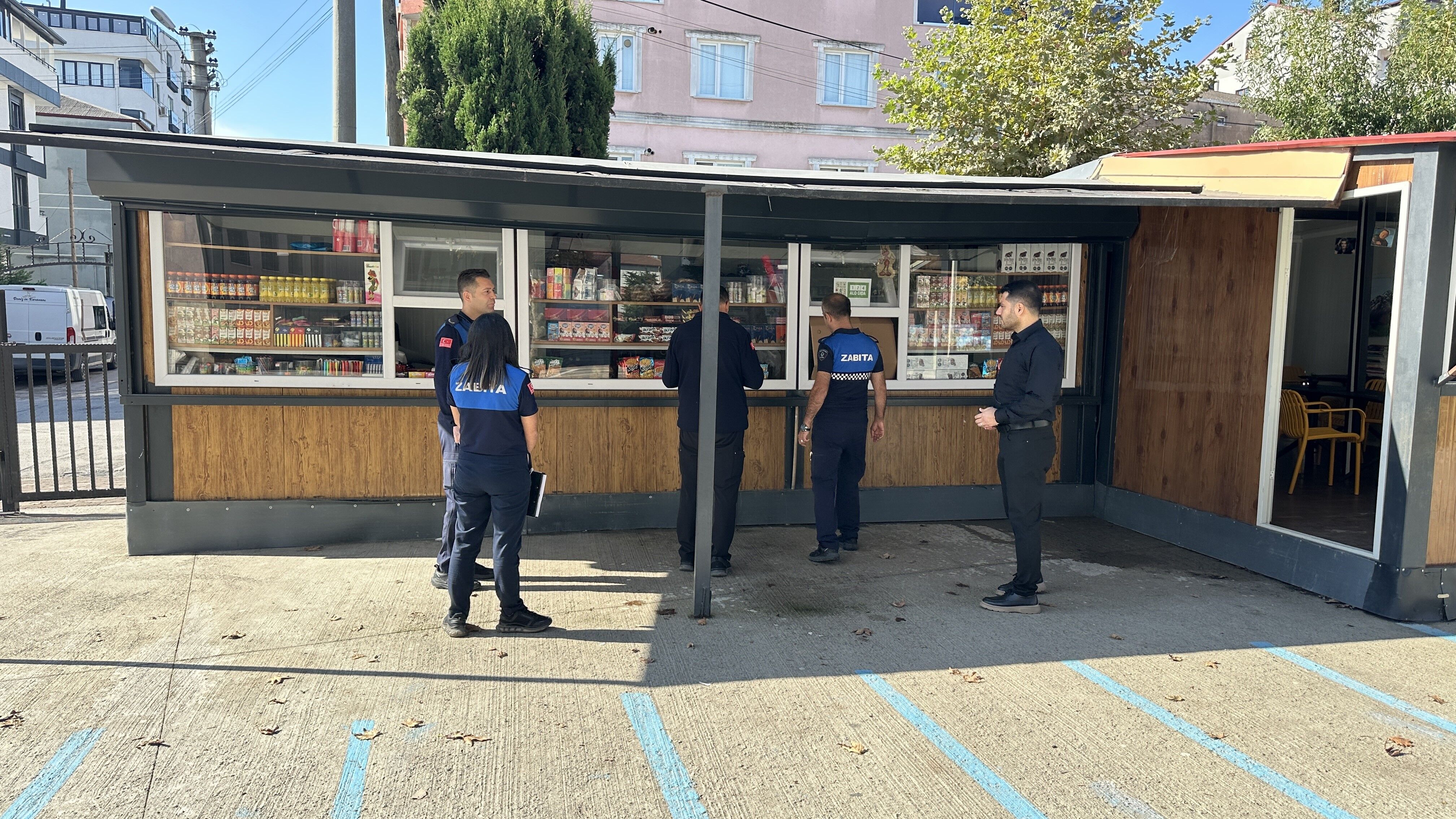 Çayırova'da okul kantinlerine denetim! Ceza uygulandı