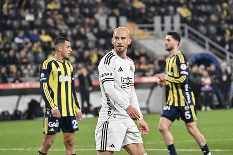 Derbi1