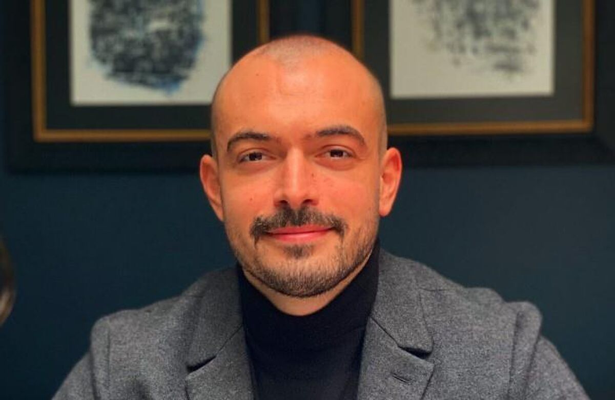 Gulsen In Avukati Kim Emek Emre Kimdir 15212615 2500 Amp
