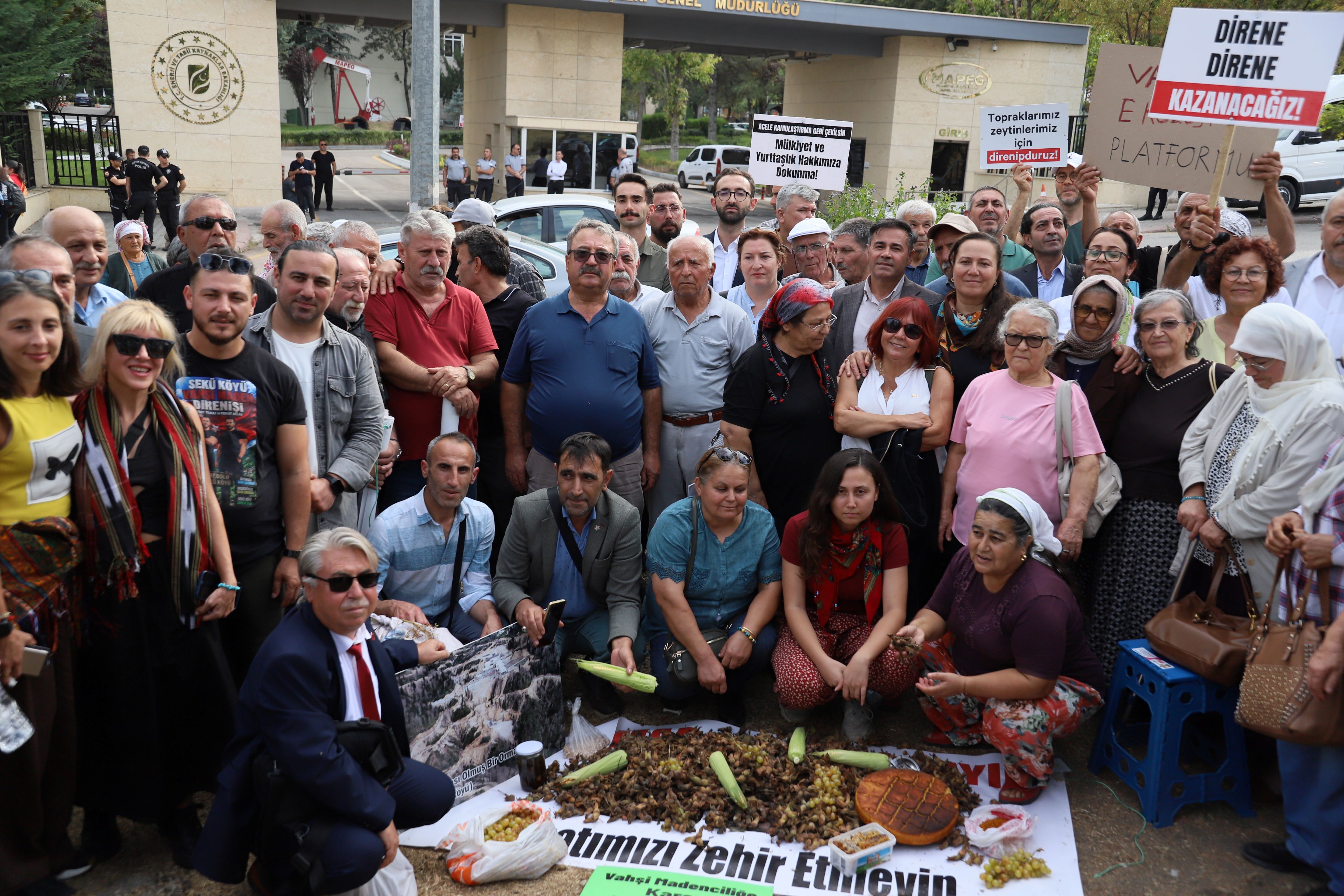 Akbelen Direnişi Ankara'da: Hak Savunucuları MAPEG Önünde Buluştu