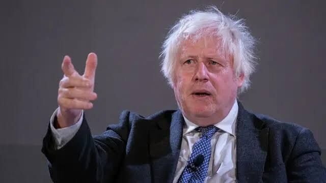 Rusya, eski İngiliz Başbakanı Johnson'ın bulunduğu tren istasyonunu vurdu!