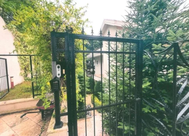 Istanbul Bassavciligi Beykoz A 20283122 9294 1 M 6Abcd001557Cd