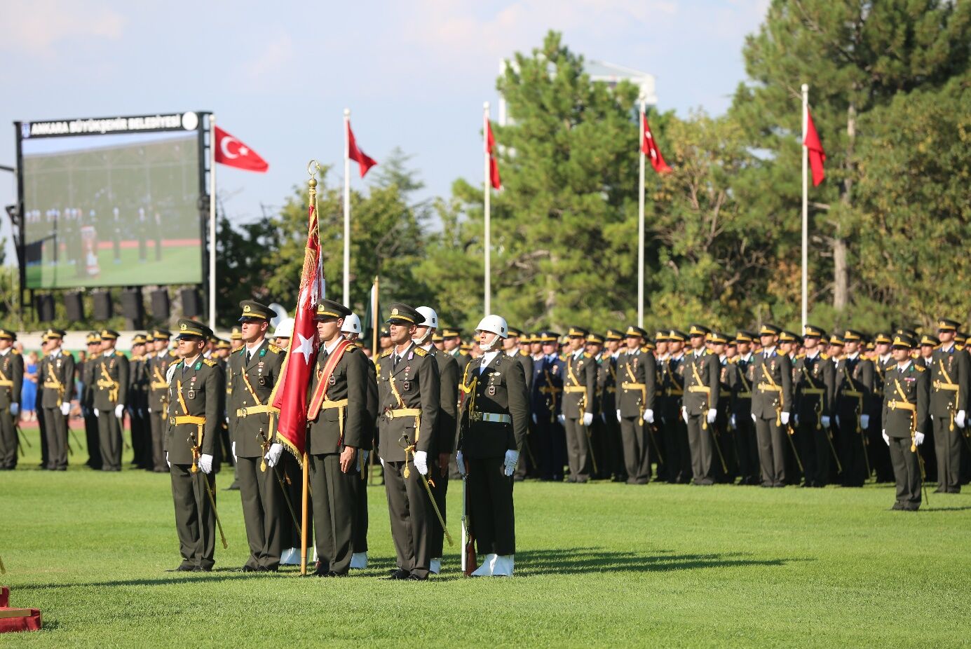 Kara Harp Okulu törenlerinde İzmir Marşı'nın yasaklandığı iddiasına yalanlama: Kesinlikle söz konusu değildir