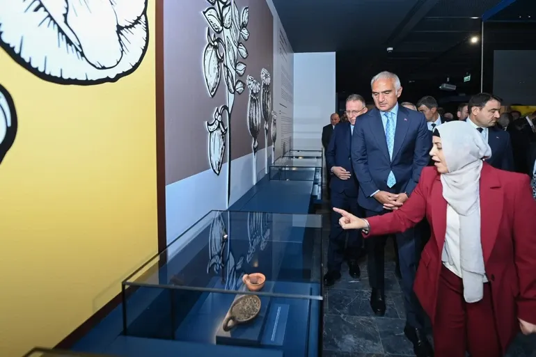 Kütahya’da 62 Bin 701 Eser Tek Çatı Altında Yeni Müzee Açıldı