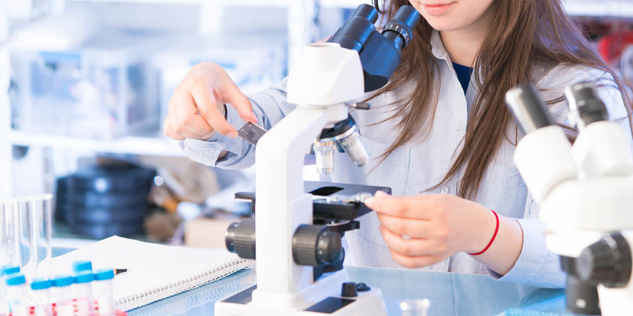 Laborant-1