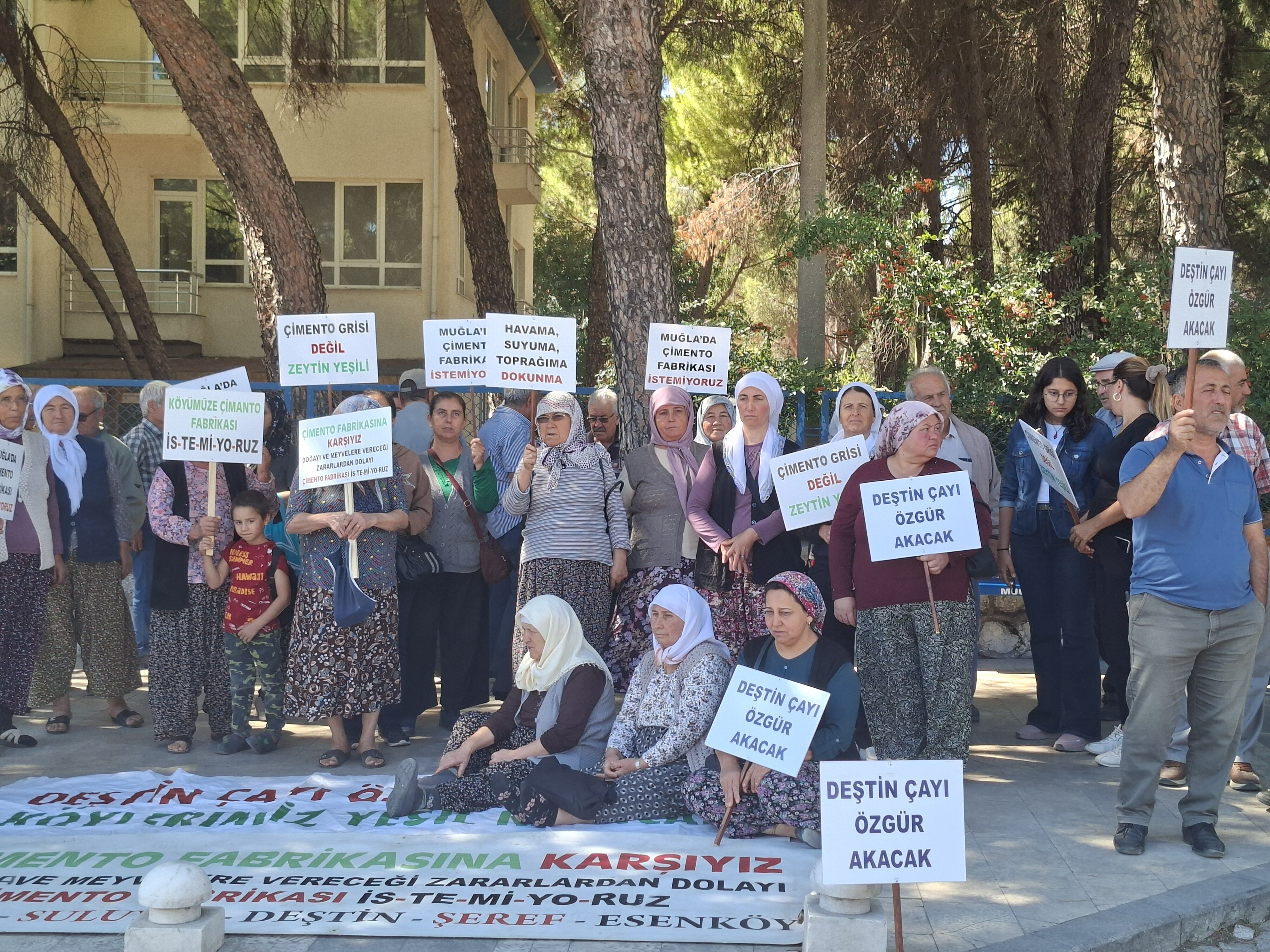 Muğla'da Çimento Fabrikasına Karşı Adalet Nöbeti Sürüyor1