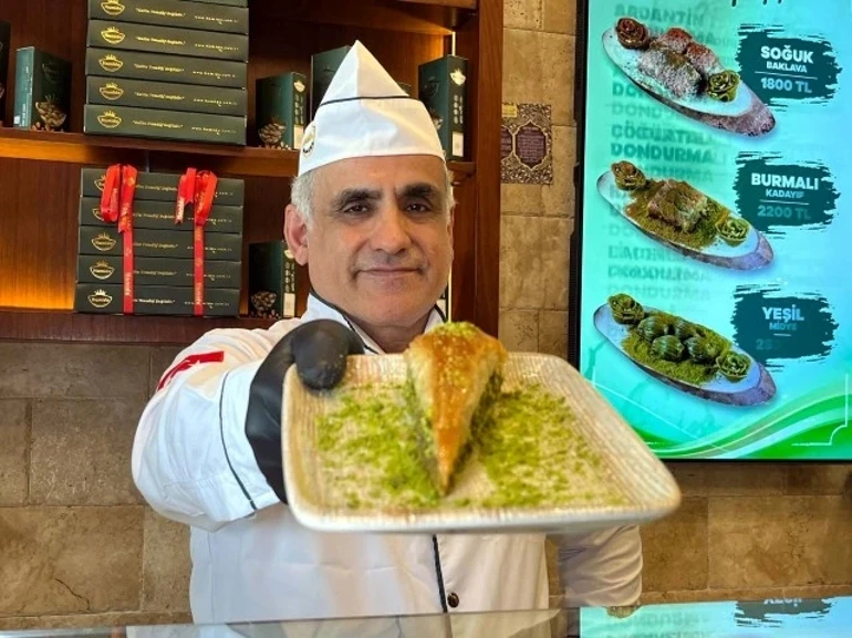 Mühendisliği Bıraktı, Baklavayı Abd’nin Devlerine Taşıdıı