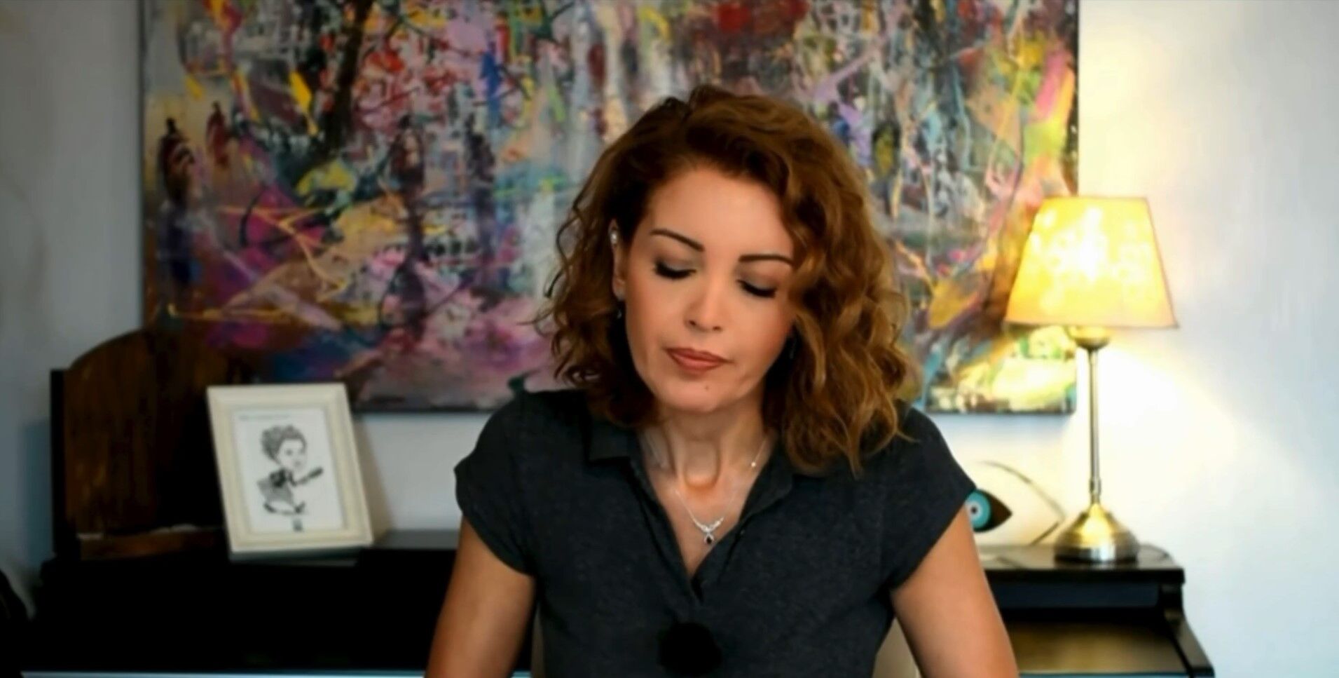 Fatma Betül Sayan Kaya’dan “özel jetle hac” iddiasına yanıt! Uçak biletini Nagehan Alçı’ya gönderdi